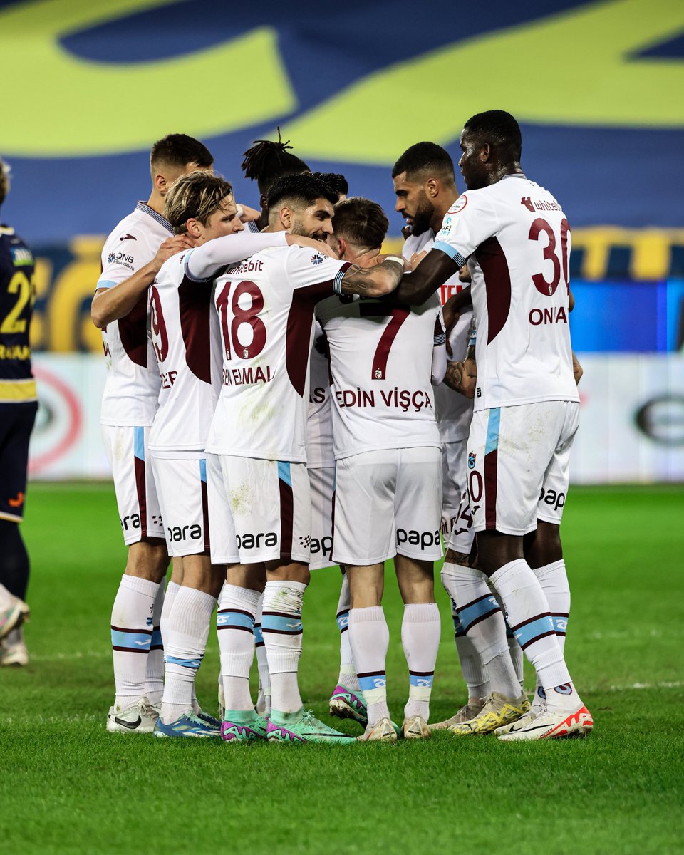 vehbikoctr's tweet photo. MKE Ankaragücü deplasmanında galibiyeti elde eden Trabzonsporumuz’a ve takımımızı yalnız bırakmayarak galibiyete ses olan bordo mavili taraftarlarımıza gönülden teşekkür ediyorum. 

Ankaragücü 0-1 Trabzonspor

 #ANKvTS https://t.co/iLyVv70vJ8