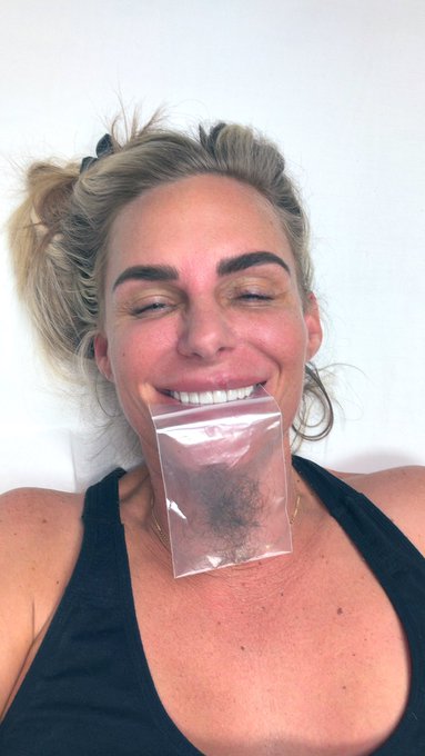 This is called eating myself out lol  https://t.co/Oiyf3IsY4I https://t.co/fFxFJukQkl<a href="/tag/newprofilepic"class="tags"><span>#newprofilepic</span></a>