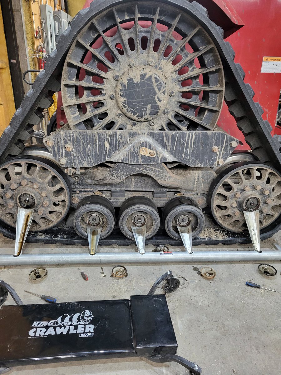 mbcornfarmer's tweet image. Changing oil is so much easier with @SpringfieldPro3 pipedrain.