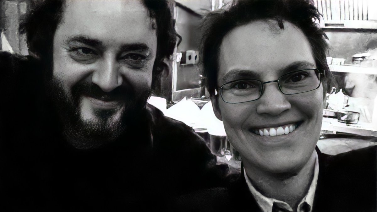 Can't believe this 1st ever meeting in person with my fave TV king was 6 years ago yesterday!👑 Back when I didn't think of taking decent photos in time.😄 He bowed down considerably on that first one. #IvanKaye #London #TheFerryman #TomKettle #KingAelle #Vikings