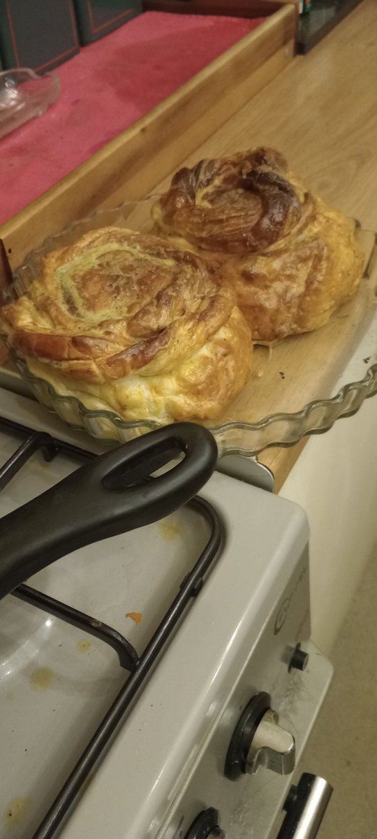 admellin's tweet photo. Beef and 5 veg pies https://t.co/4S8EkKKaCh