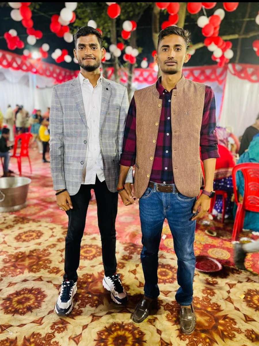 पारिवारिक सदस्य अतिप्रिय छोटे भाई <a href="/Manvendra_abvp/">Manvendra Pratap Singh</a>  को जन्मदिन की बहुत बहुत बधाई  बजरंगबली की कृपा आप  पर निरंतर ऐसे ही बनी रहे 🎉🎉🎉