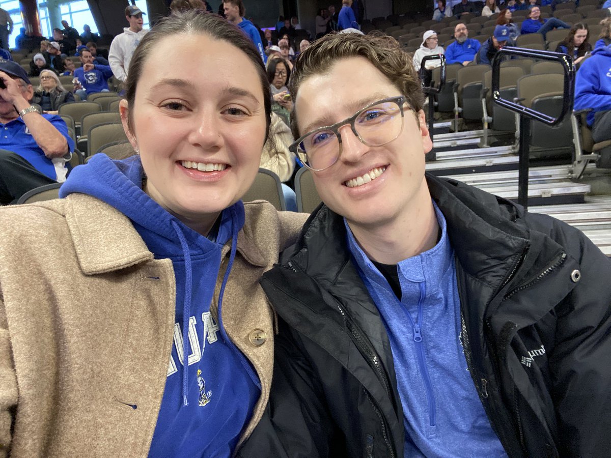 megmay922's tweet photo. #gojays on this snowy saturday ❄️ https://t.co/798VeygG7G