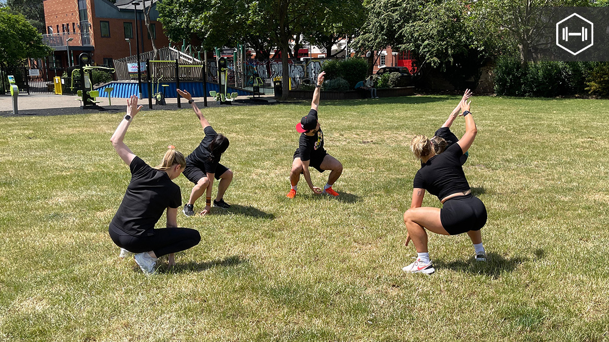 trainfitnessint's tweet image. 🌳🏋️‍♂️ Take Your Workout Outside! Join our outdoor group training for a refreshing mix of fitness, fresh air, and fun. Boost your body and mind under the open sky! 🌞🏃‍♀️

#OutdoorFitness #GroupTraining #NatureWorkout #GetActive 🌄💪🤝