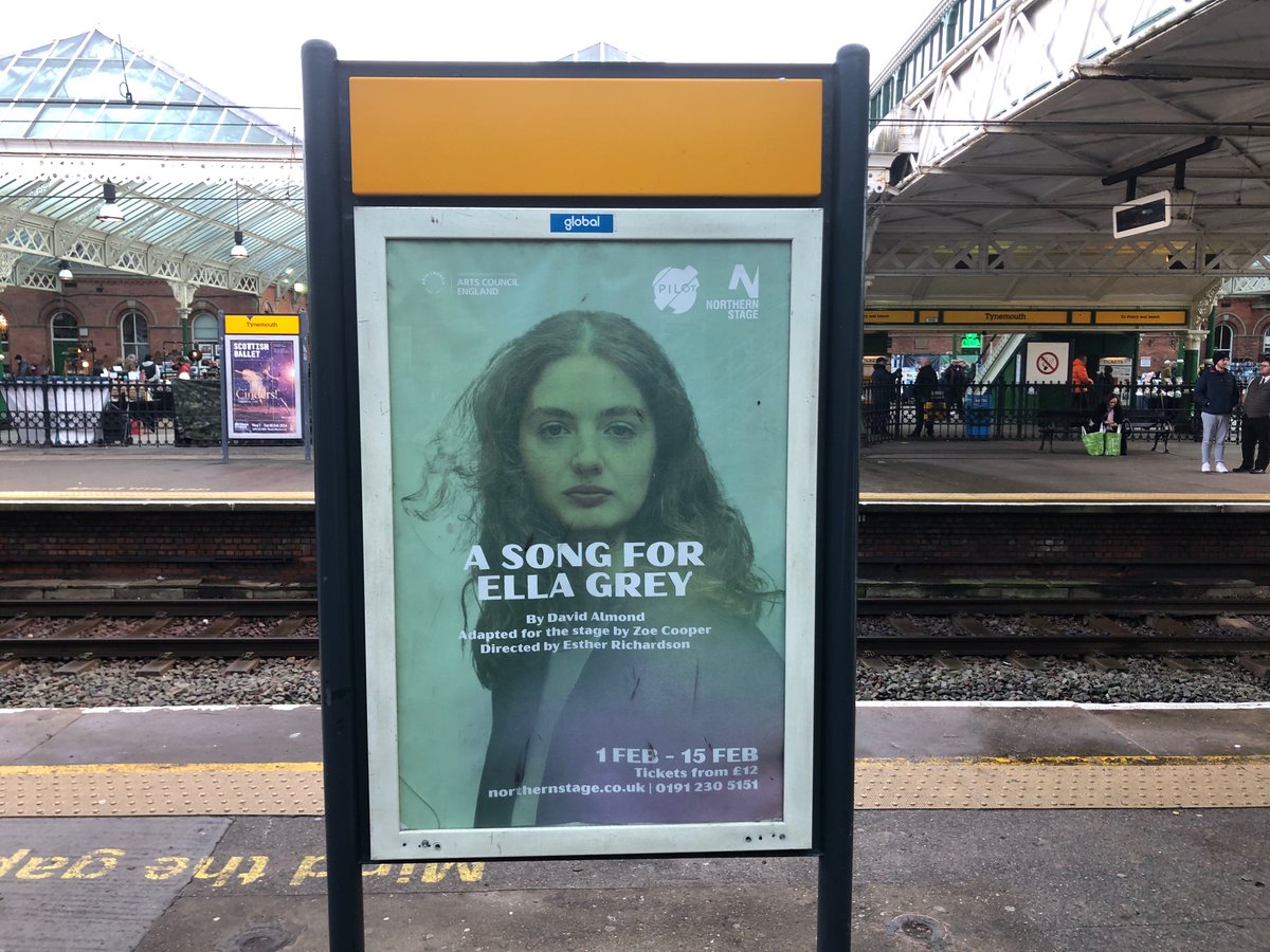 Ella Grey in Tynemouth Station!