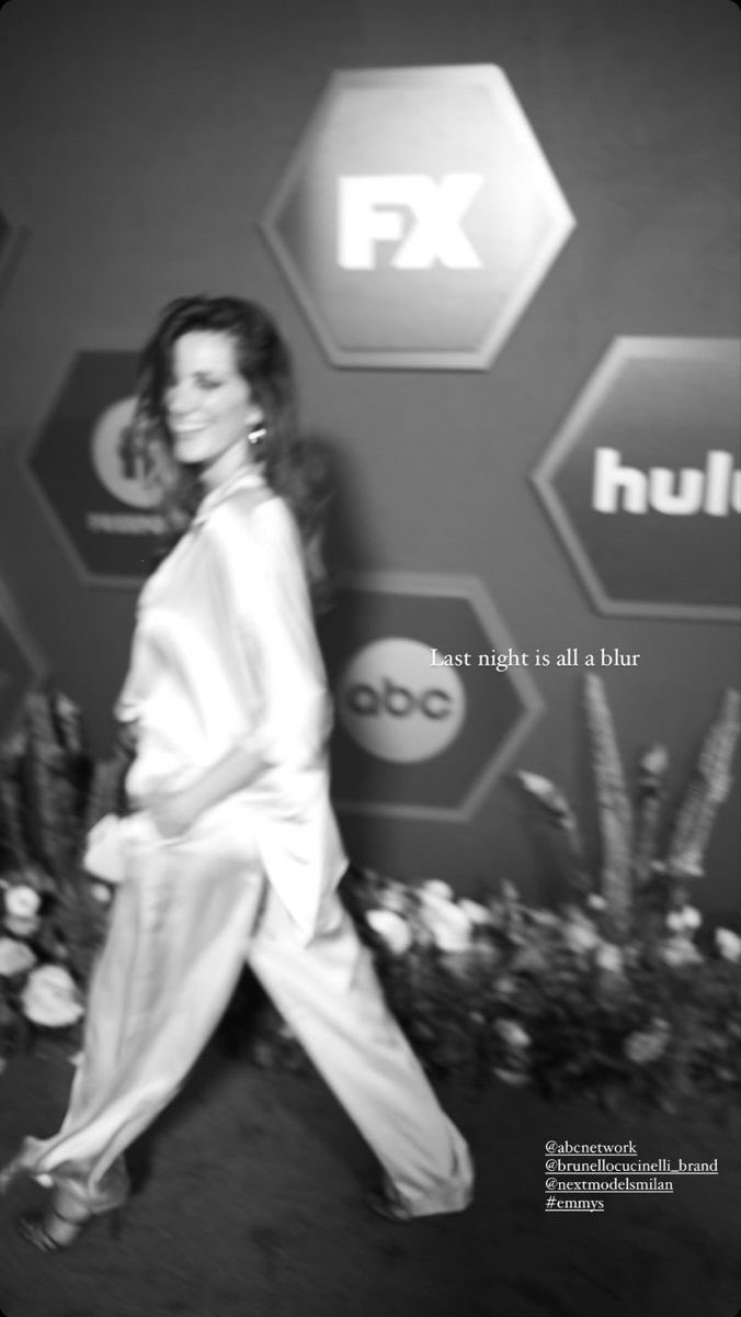 colinespampi's tweet photo. It’s Spampi’s - I mean #CreativeEmmys - weekend. Qrt with a photo of what could be Stefania’s outfit
something like that ✨
#SaveStation19 #DoNotCancelStation19 https://t.co/AJXd3Iuqoj