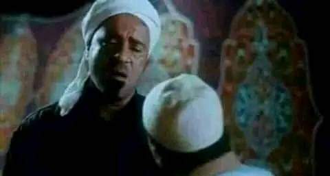 -ما عاش اللى يزعلك

=ما كلهم عايشين اهو ياعم الحج