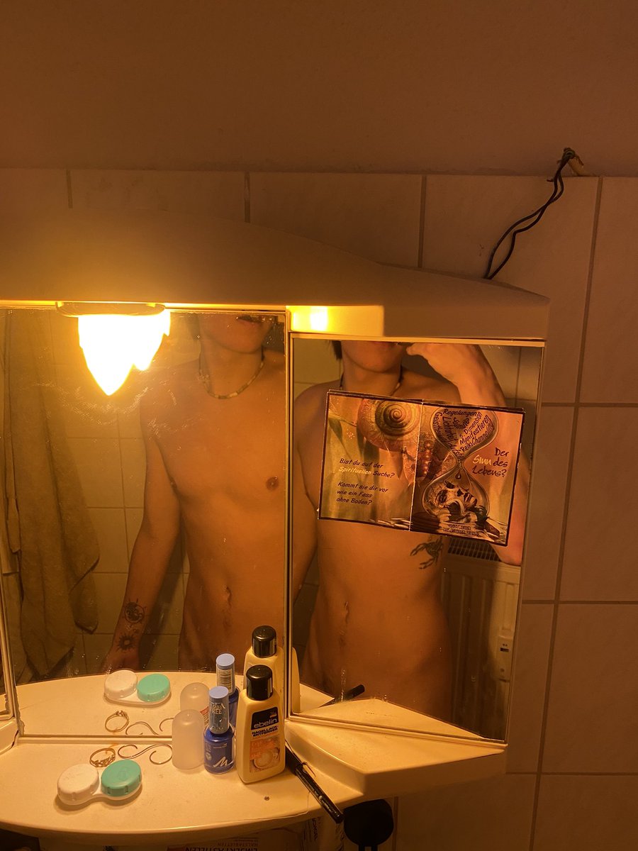 HarschMax's tweet photo. Touch me, please me👄 https://t.co/Y1eM7RICJ0