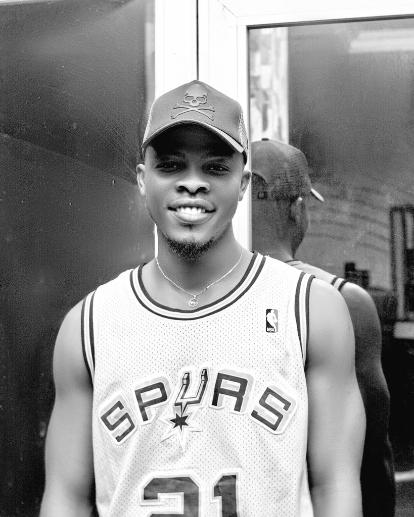 chris_itam's tweet photo. Keep your face always toward the sunshine, and shadows will fall behind you.
#mastermind
#dreamweaverarchitect
#dreamchaser
#de_neighborhood_associates
#calabarboy
#ugepboy https://t.co/2ThoGqQqFa