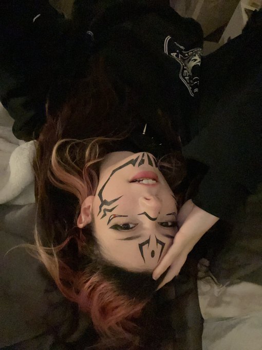 Rllly happy with my Sukuna makeup from yesterday <3!!! https://t.co/R1fIfUgsiN<a href="/tag/angeldust"class="tags"><span>#angeldust</span></a><a href="/tag/angeldustcosplay"class="tags"><span>#angeldustcosplay</span></a>