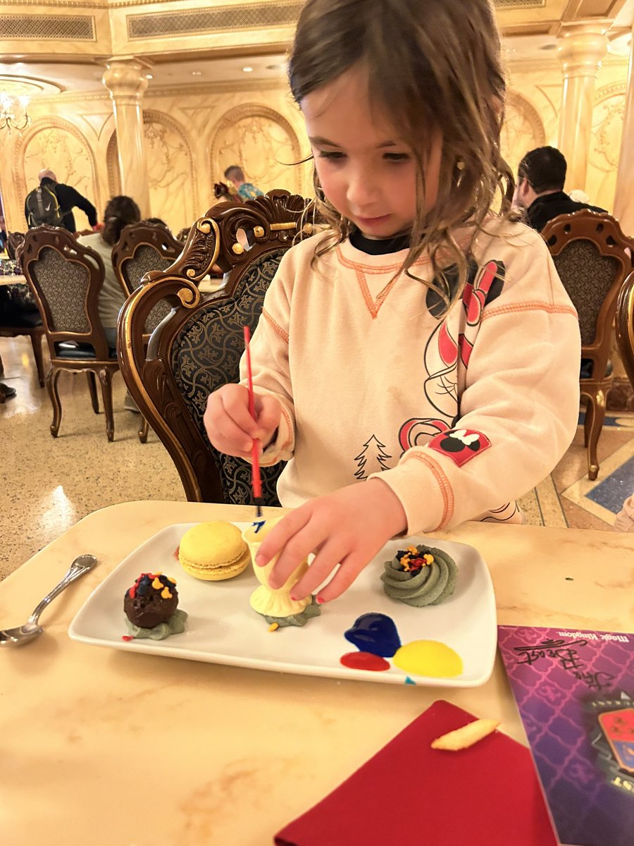 Loved our <a href="/beourguest/">Beauty and the Beast</a> experience today! The food and ambiance was top notch! So many beautiful details! 

#disneyfood #WPfoodie #disneydining #disney #Foodie