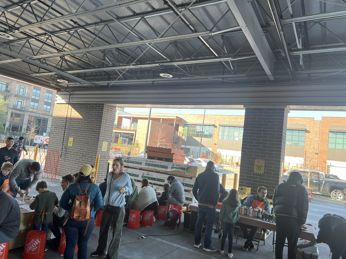 The Lower Heights Home Depot tweet media