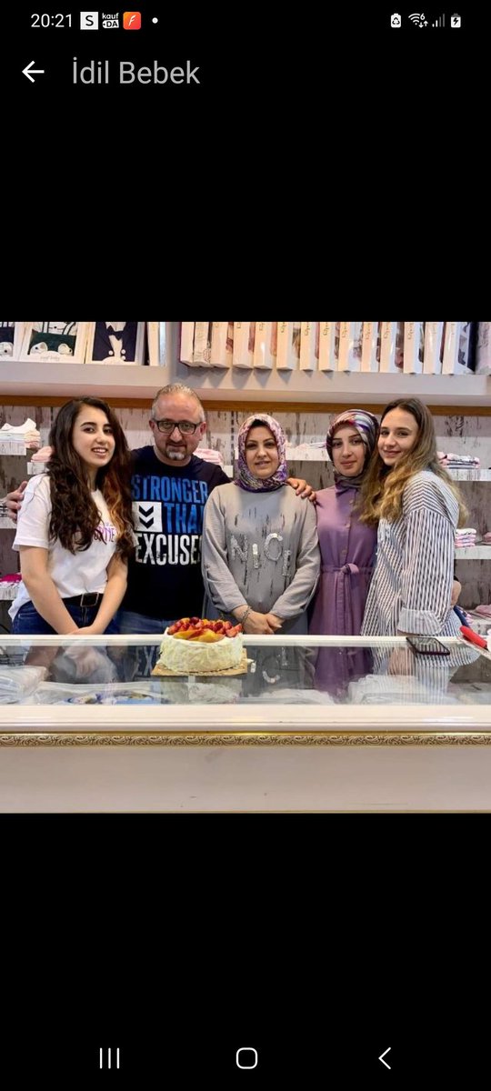 Macirkizi3's tweet photo. Acilen bu Adamı arıyorum. Şahıs kendisinin Antalya konyaaltında idil bebek limited şirketinin sahibi olduğunu iddia ederek. Sahte satış ile dolandırıcı olduğu saptanmıştır. Lütfen yayalım. Kimseyi dolandırmadan https://t.co/tiMRrATVbB