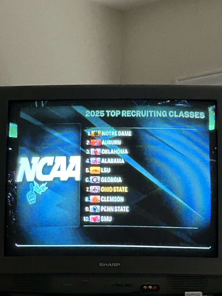 HeyTweetHarry's tweet image. The top recruiting class of 2025?
As my friend and former Radio partner  ⁦@DannyMacShow⁩ would say, #KeepIt