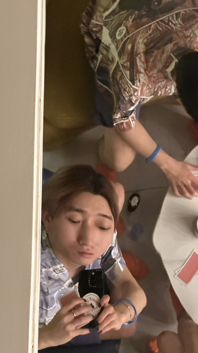 XUAAAN_'s tweet photo. 哈哈 https://t.co/VSDhd4y5c9