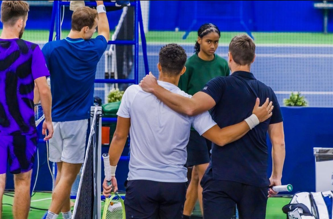 Delighted to win my 2nd Challenger title, always a pleasure and good fun to play with @JayClarkeNo1. Lighting it up as always! Onto the next. #believe