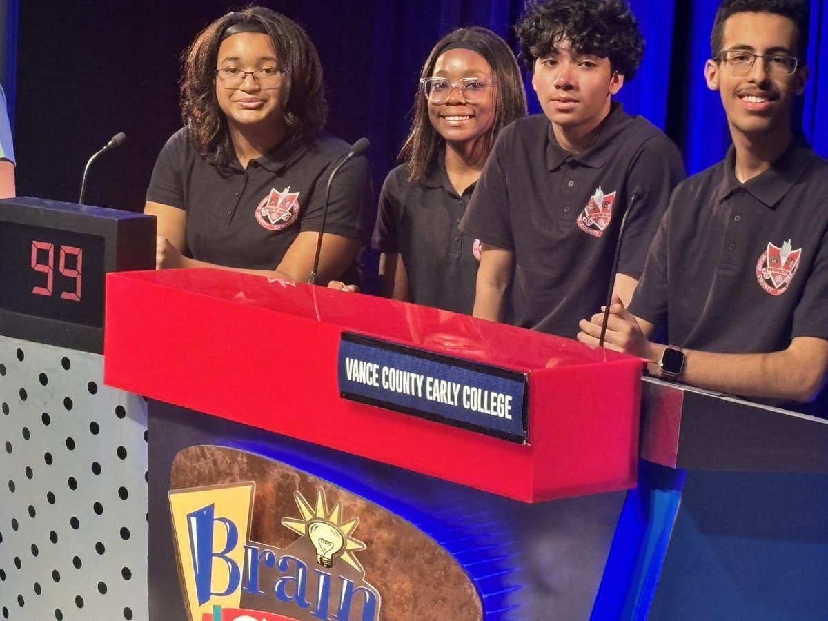 vcecwolfpack's tweet photo. Today our Brain Quest team competed against Pinecrest High School for Season 28 Game 11 of WRAL’s Brain Game. Tune into WRAL on February 10 at 10:30 AM to see how they did. #GoWolfpack #VCEC #WRALBrainGame https://t.co/Lac4Dprx2C