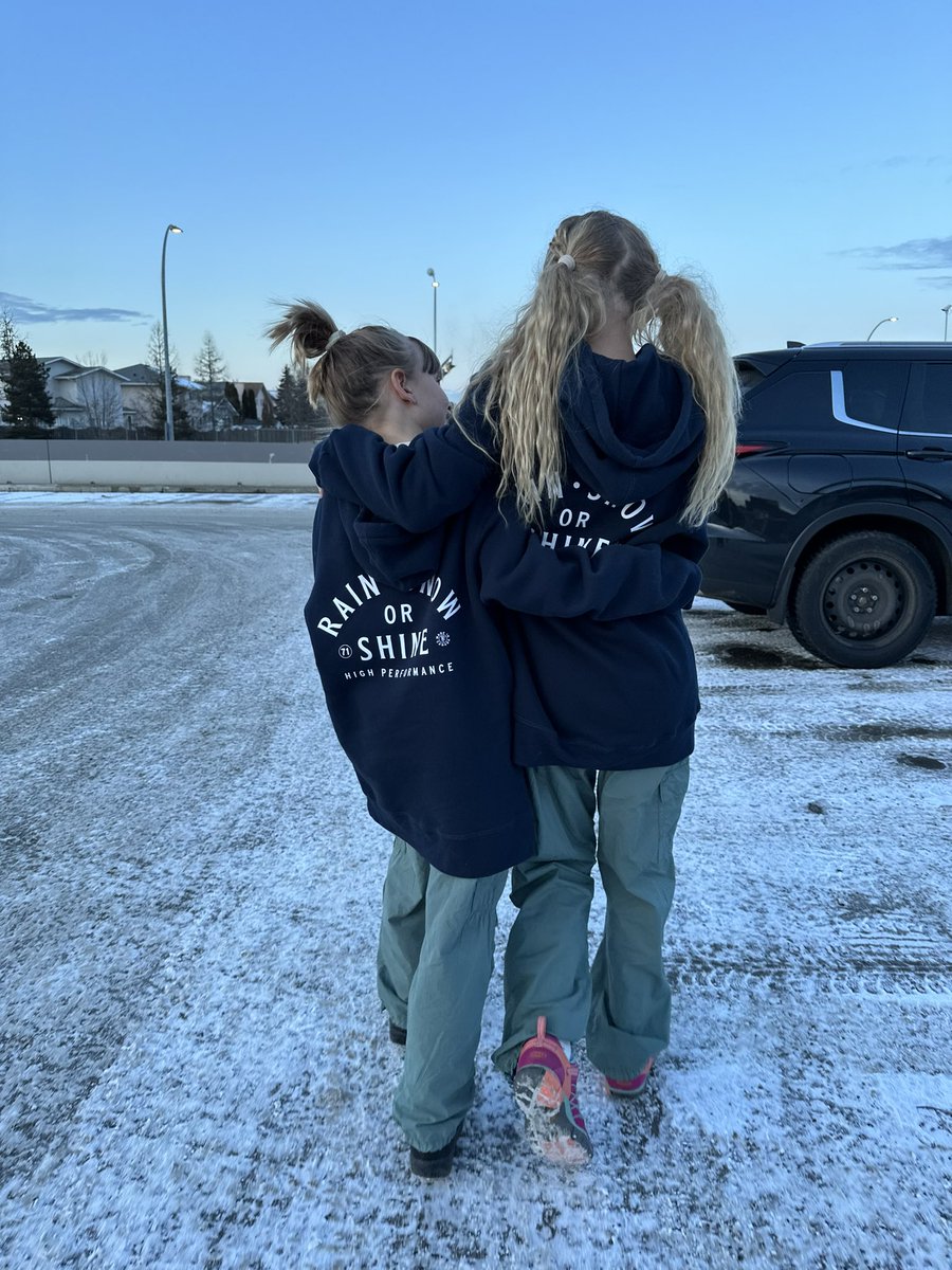 KimHlewka's tweet photo. @flannelfoxes #stollerykiddos @StolleryKids get your #cloudy clothing today to support us kids! https://t.co/pBz565LMiE