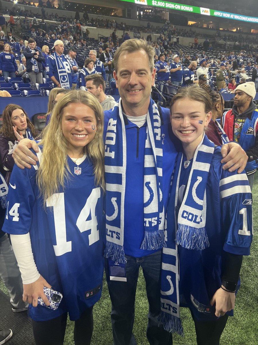 John Shondell (@johnshondell) on Twitter photo Go Colts, It was my good fortune to run into former <a href="/BoilerJuniorsVB/">The Academy Boiler Juniors</a> <a href="/averycarroll110/">Avery Carroll</a> and <a href="/kennedycherry_/">Kennedy💤🛫</a> . Both had incredible careers for the Boilers. Kennedy will play at WKY and Avery is still available and very talented! Go Colts, It was my good fortune to run into former <a href="/BoilerJuniorsVB/">The Academy Boiler Juniors</a> <a href="/averycarroll110/">Avery Carroll</a> and <a href="/kennedycherry_/">Kennedy💤🛫</a> . Both had incredible careers for the Boilers. Kennedy will play at WKY and Avery is still available and very talented!