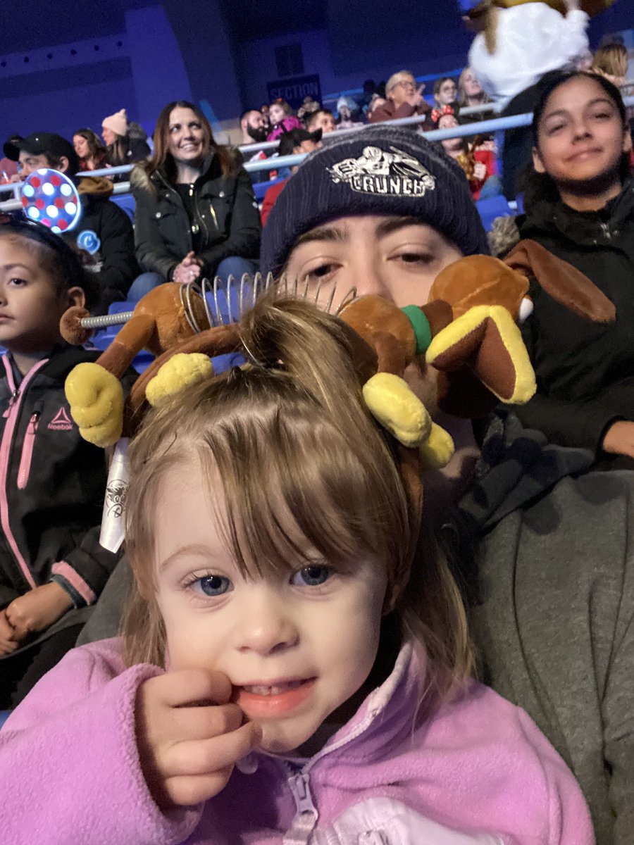 pdeluca17's tweet photo. #DisneyOnIce https://t.co/HjTMAQ5fac