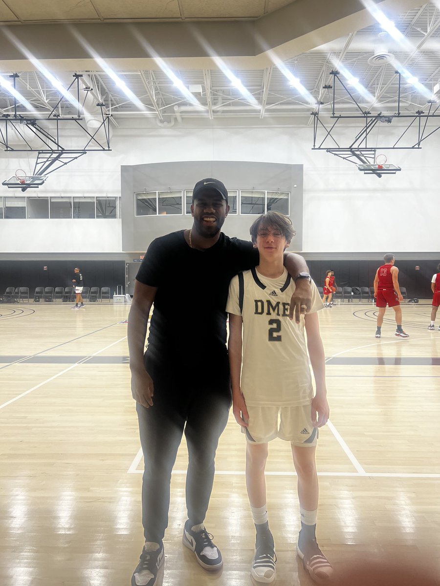 CoachJSon's tweet photo. Appreciate my guy @BallinRi coming out to @blouin_quentin game in Orlando, FL. Always love! @DMEAcademyMBB @DMESportsAcad @RIMagichoops @PiratesABA https://t.co/cEwoETiQqT