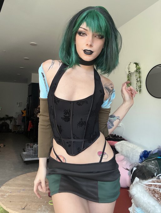 Drama island? I&rsquo;m the queen. https://t.co/Ptvvkz2sGM