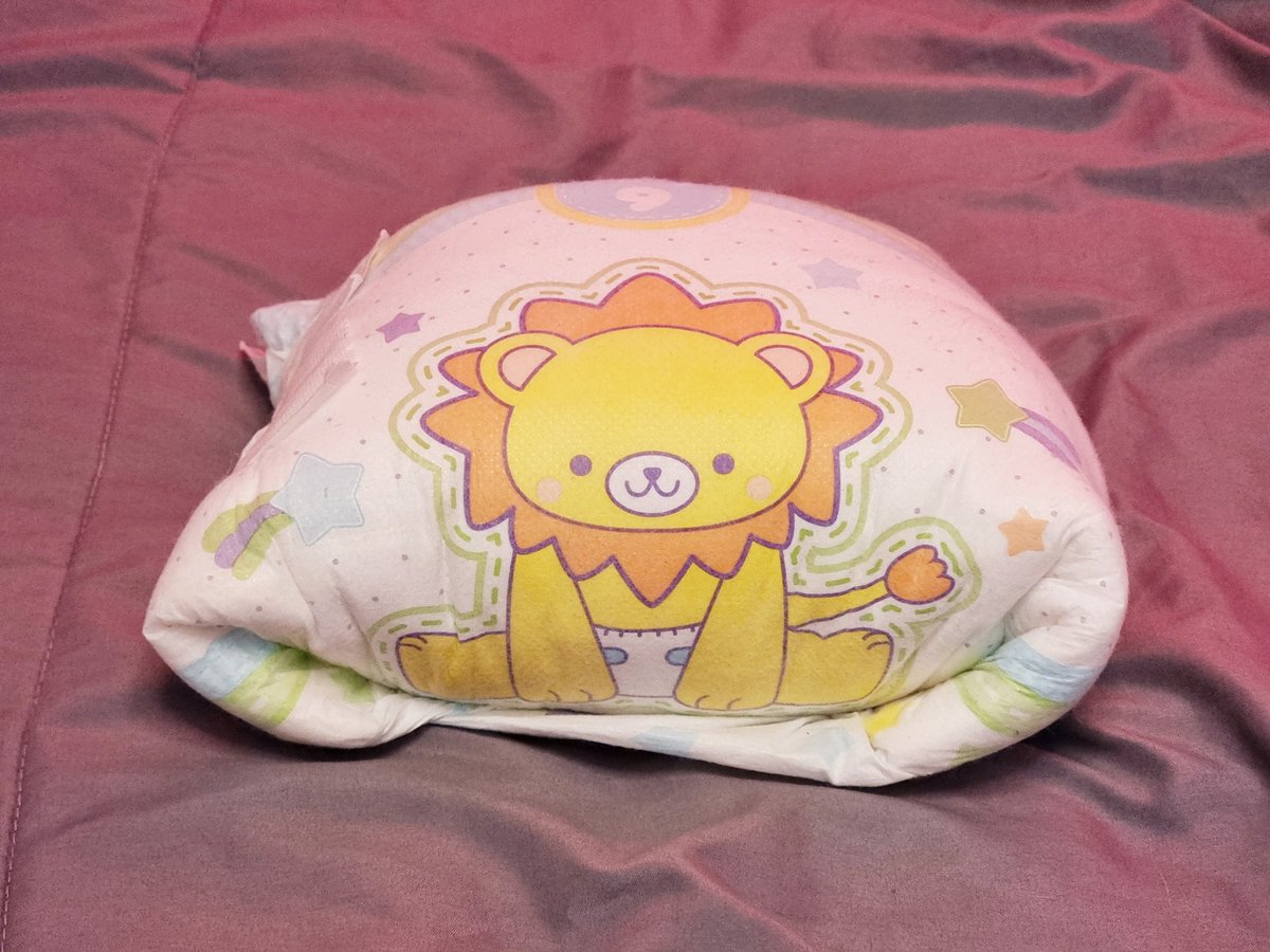 FurryCris's tweet photo. I love how big these get ^^

#abdl https://t.co/8nxIwZfKf8