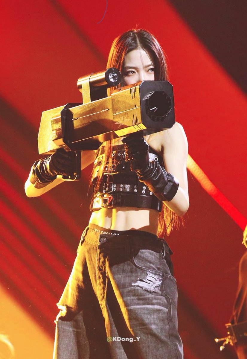 Zuha (@rolekazuha) on Twitter photo 