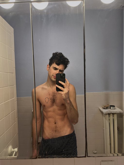 Have my Insta stories gotten too bold? https://t.co/uLz96tBDDQ