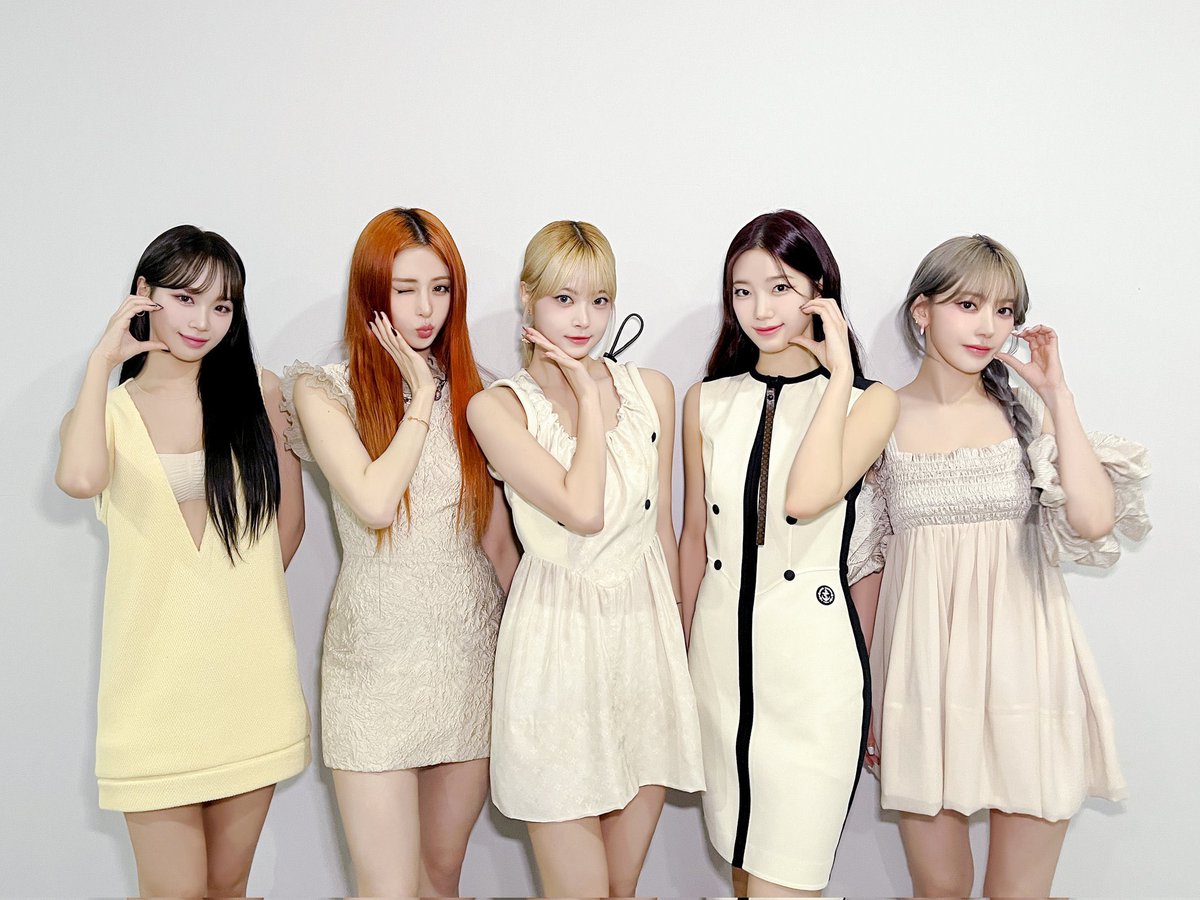 Unforgotten moment in Jakarta, Fearnot we always love you. Thank you for your support 💖

<a href="/swetiiebear/">apa hayo</a> <a href="/manchaeyo/">eunchae.</a> <a href="/kajrinaa/">ؘ</a> @kimtjhaewon