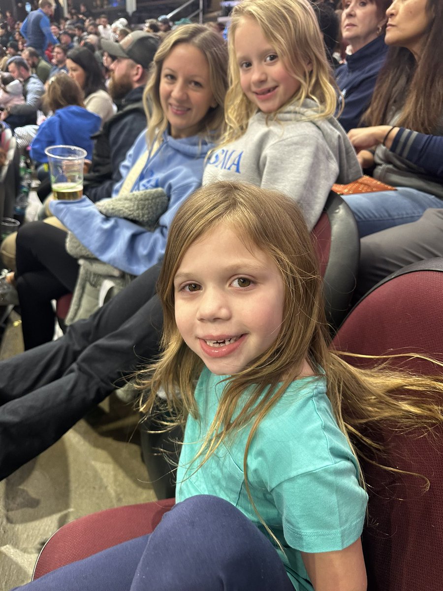 mjjankowski's tweet photo. First monsters game!! #fearthedepths https://t.co/Jmu9PHK2Vq