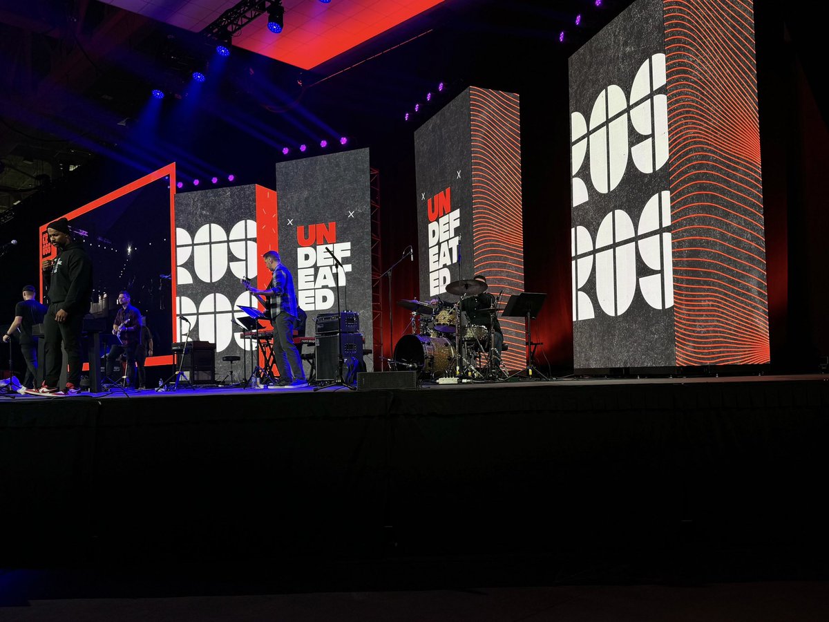 cetimmons's tweet photo. The boys got back together to produce CrossCon24! What a great time watching 11,000 college students from around the world gather to worship King Jesus! 

Love working with the talented guys at Mavvent! https://t.co/sJlWV4e4K4