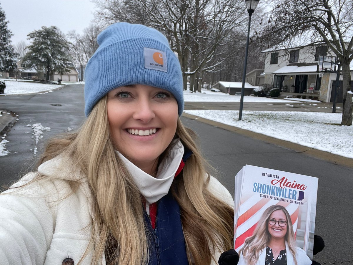Team Alaina won’t be outworked! We enjoyed knocking doors on our perfectly clear Noblesville streets this afternoon. Thanks to all who opened their doors this cold day!