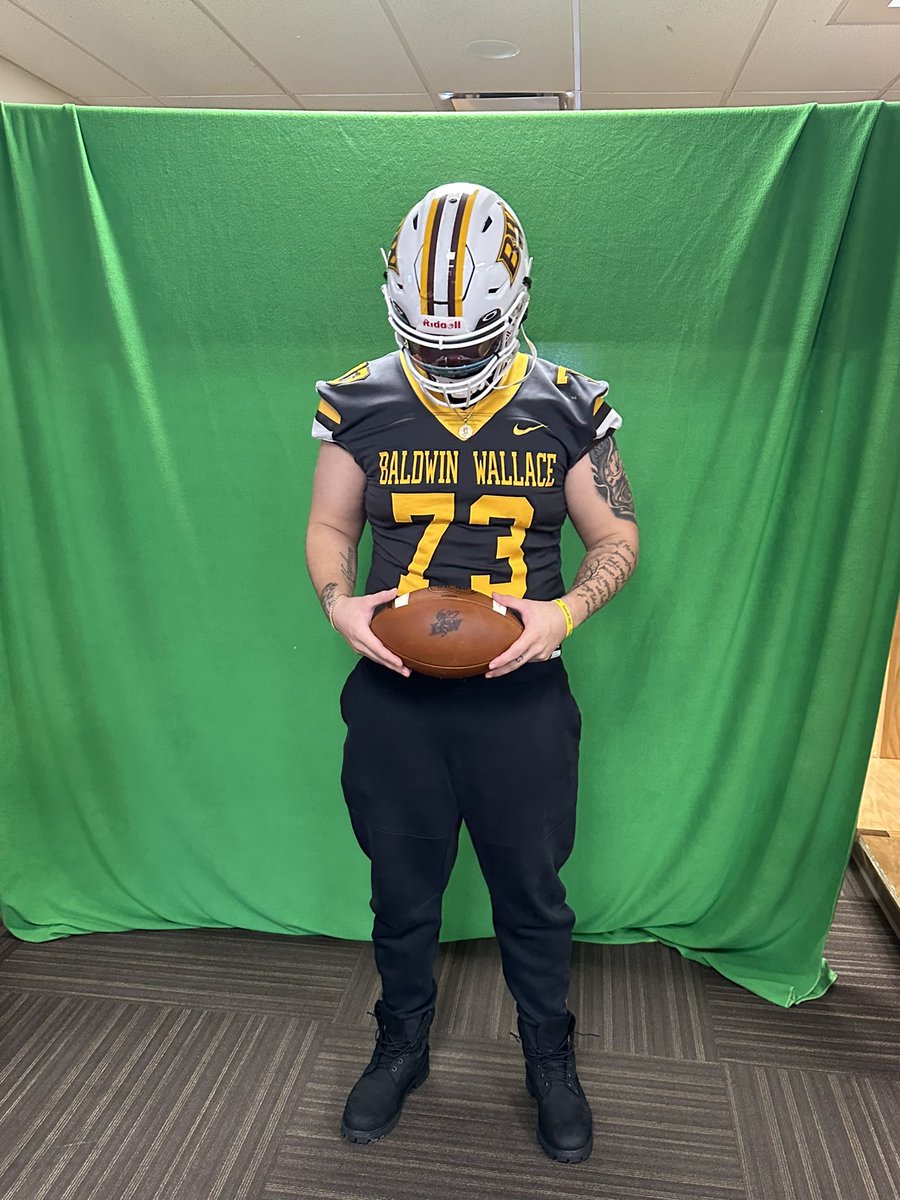 Brandon Borden (@brandonbordennn) on Twitter photo After a great visit Iβm blessed to receive an offer from Baldwin Wallace University! Go yellow jacketsπ€π‘<a href="/CoachHilvert/">Jim Hilvert</a> After a great visit Iβm blessed to receive an offer from Baldwin Wallace University! Go yellow jacketsπ€π‘<a href="/CoachHilvert/">Jim Hilvert</a>