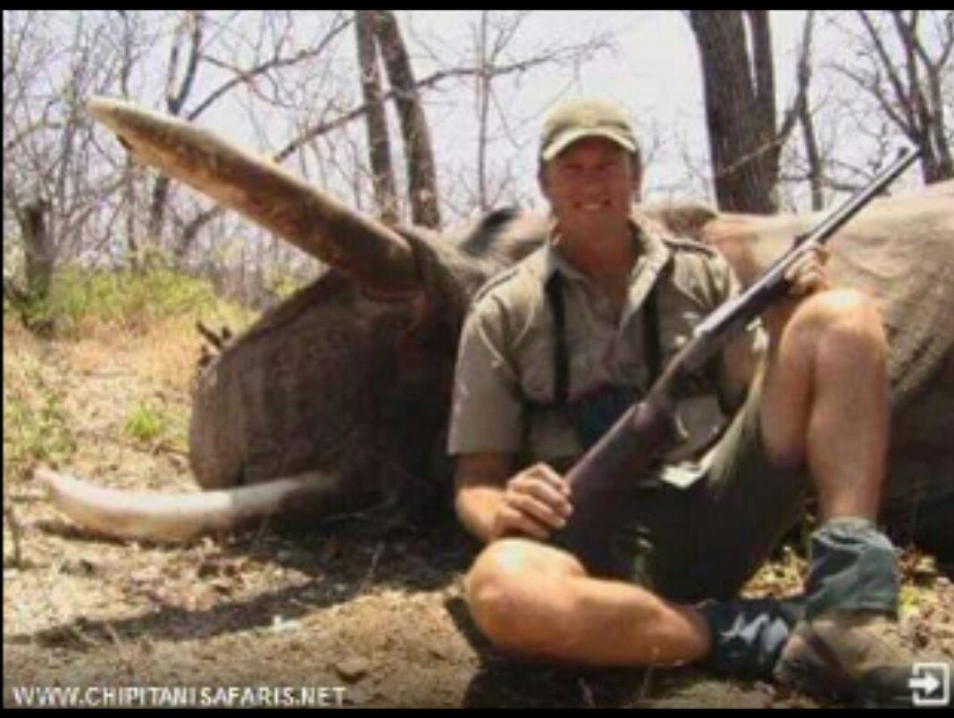 Glenn McGrath is an animal-killing cvnt whose dodgy charity wastes millions rightly belonging to govt healthcare services &amp; Dave Warner is a Tory-worshipping cheat &amp; liar who hid his own cap so his exit would get more unearned adulation.

Fixed it for you, Rupert. 

#NewsCorpse