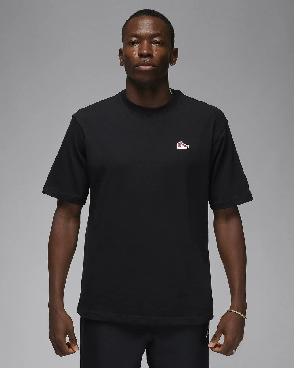 SneakerAlertHD's tweet photo. Jordan Brand AJ1 Patch T-Shirts

Shop -> https://t.co/NfnqDgSb8X https://t.co/IXuEOFqBM5