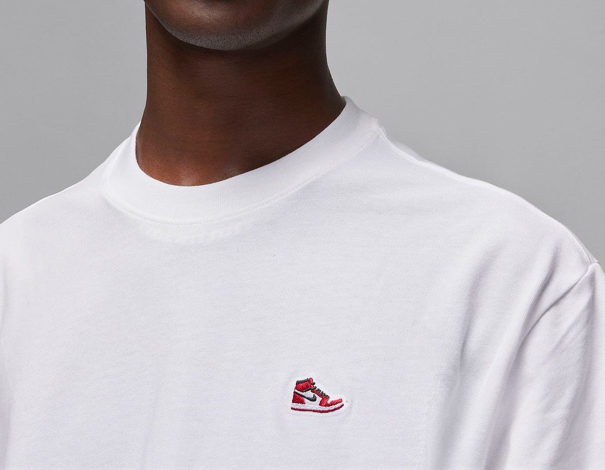SneakerAlertHD's tweet photo. Jordan Brand AJ1 Patch T-Shirts

Shop -> https://t.co/NfnqDgSb8X https://t.co/IXuEOFqBM5
