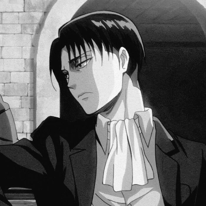 rivaixheicho's tweet photo. Guess who showed up (fashionably) late to #mvnewyears

He decided to come anyway, even if it's just to sit at a table by the side somewhere, drink in hand. https://t.co/gRqQtilU3I
