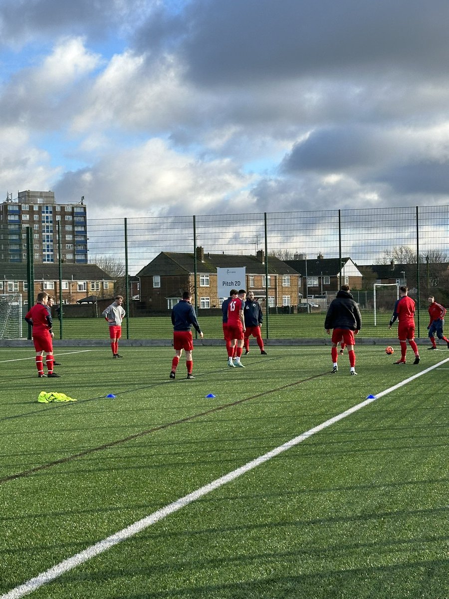 After 6 weeks out we were back out playing today. Although rusty and picked  up a few injuries we got through a competitive game with @NalgoSCFC coming out 6-4 winners in the @sdflswindon. 

Thanks to New College for having us so we could get a game played.