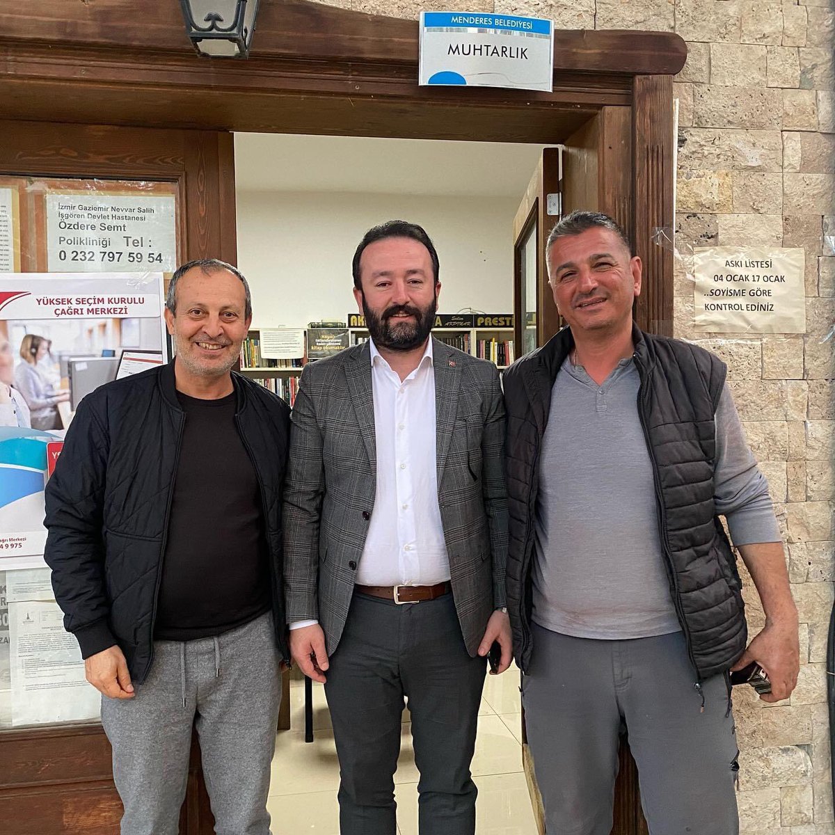 suleymanartci's tweet photo. Özdere Çukuraltı Mahalle Muhtarımız Mehmet Çolak’ı Ziyaret edip, ardından pazarcı esnaflarımıza hayırlı İşler diledik… https://t.co/tImZluv3QS