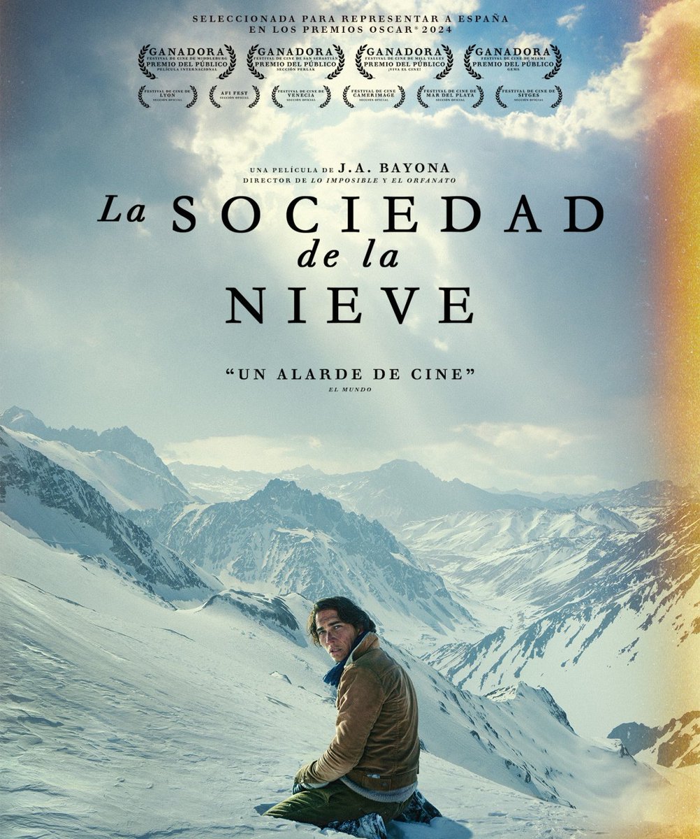raynerv2001's tweet photo. La sociedad de la nieve 🏔️ es una película excelente que cuenta la historia real del accidente del vuelo 571 de la Fuerza Aérea Uruguaya 🇺🇾 en los Andes en 1972. La película es emocionante, conmovedora y visualmente impresionante.

¿Ya la viste? 👀

#Netflix https://t.co/P7mtU3l9Cc