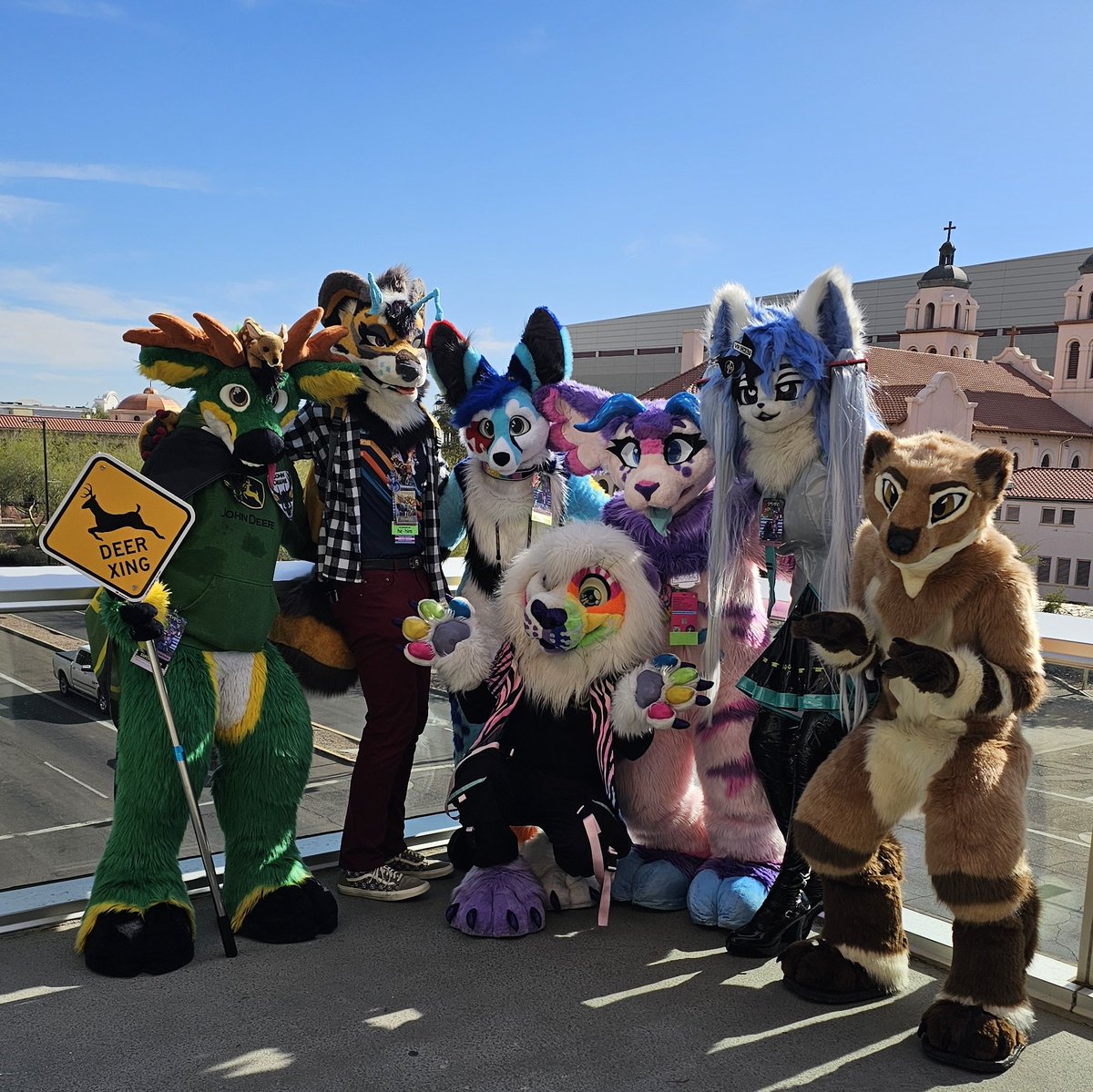 FurryChi's tweet image. Woahhhhh furries!! #PDFC2023 
Con has been a blast today!💜🙏