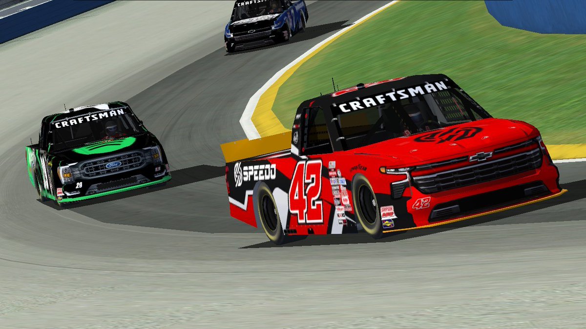 td_team4's tweet photo. We had a complicated race today, not happy with the results we will try to be better prepared for the next date.💪

📻"I want to apologize to @JimbaJuice9 for the maneuver that left him out of the fight for victory, We did not find the ideal setup for the truck"😔 https://t.co/RuYTHZDTaC