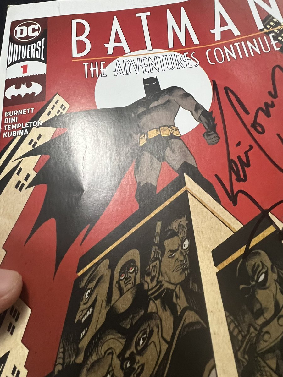 DiabloComics22's tweet photo. This is why you need to to package your book good. #comic #comicbooks https://t.co/j1Orddjknb