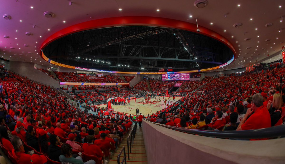 Big12Conference's tweet photo. What a scene in Houston today.

Coogs. 🔴 🏀

#Big12MBB | @UHCougars https://t.co/N89e9Drw6Y