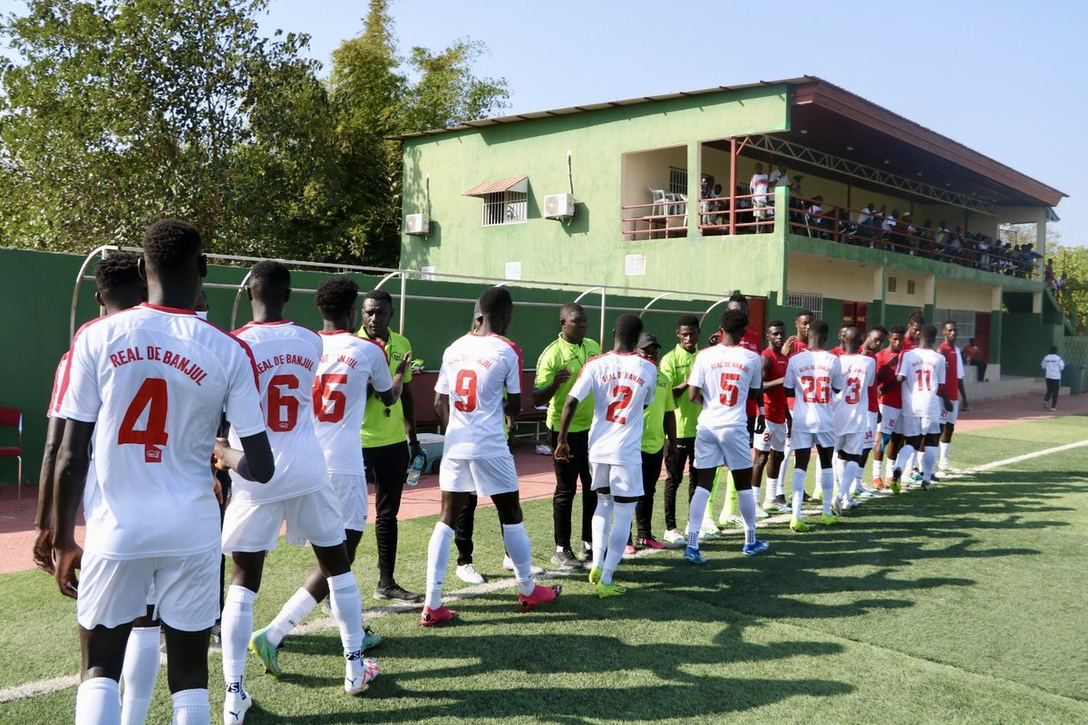 RealDeBanjulFC's tweet photo. πππ πππππππππ ππππ πππππ π€β€οΈπ€!!
Ebrima Jatta and his charges put Marimoo to the sword.
How does it feel, Whites? π€©π€©π€©.
#rdbmar #lydsa #gffleague #real4real #cityboys #thewhites #realdebanjul https://t.co/2weXLh1zOI