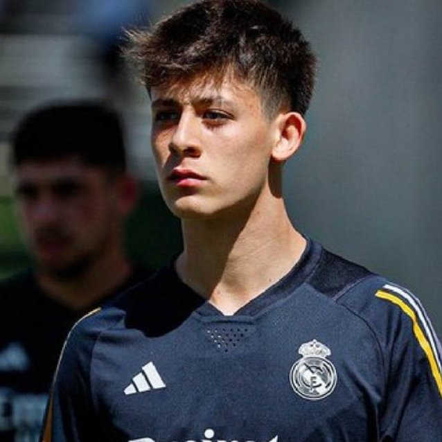 Arda Güler va a ser una estrella en el Real Madrid. 

Like si lo piensas.