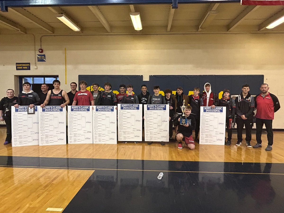 Clinton Wrestling tweet media