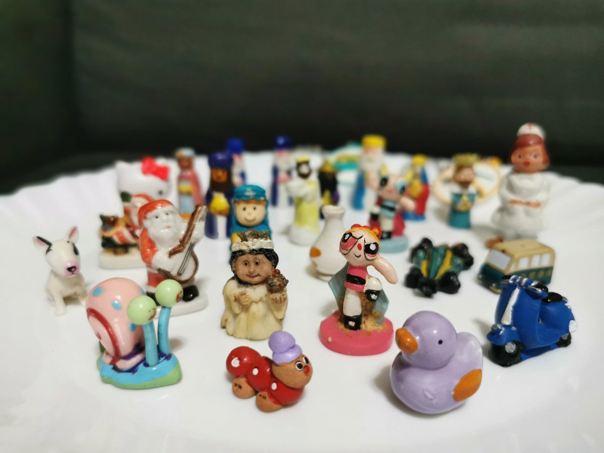 imagfer's tweet photo. Ahí van 20 años de Roscón de la familia Fernández 
#LaFiguritaDelRoscón, @ArturoGCampos https://t.co/nlr7G0M959