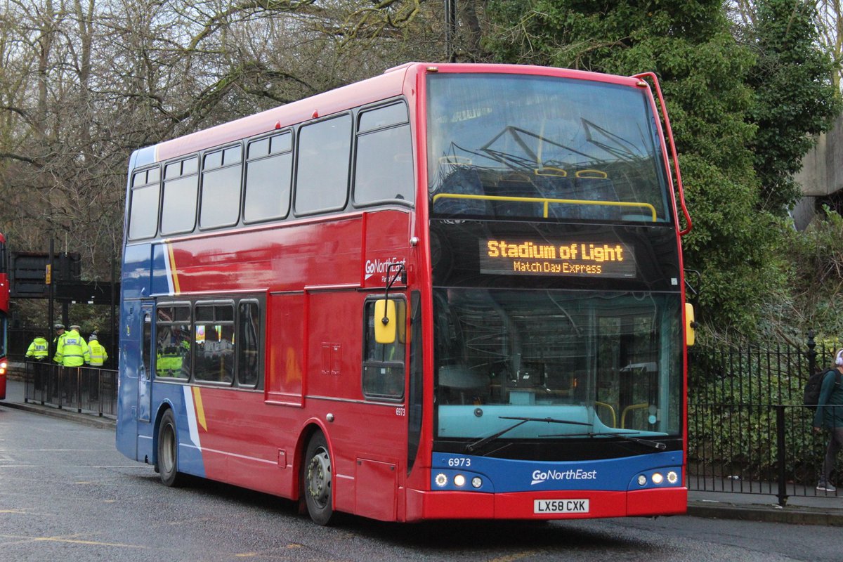 Just a selection of 87 vehicles that turned up to the Newcastle V Sunderland match, more to be uploaded to Flickr in due course:flickr.com/photos/1948602…
